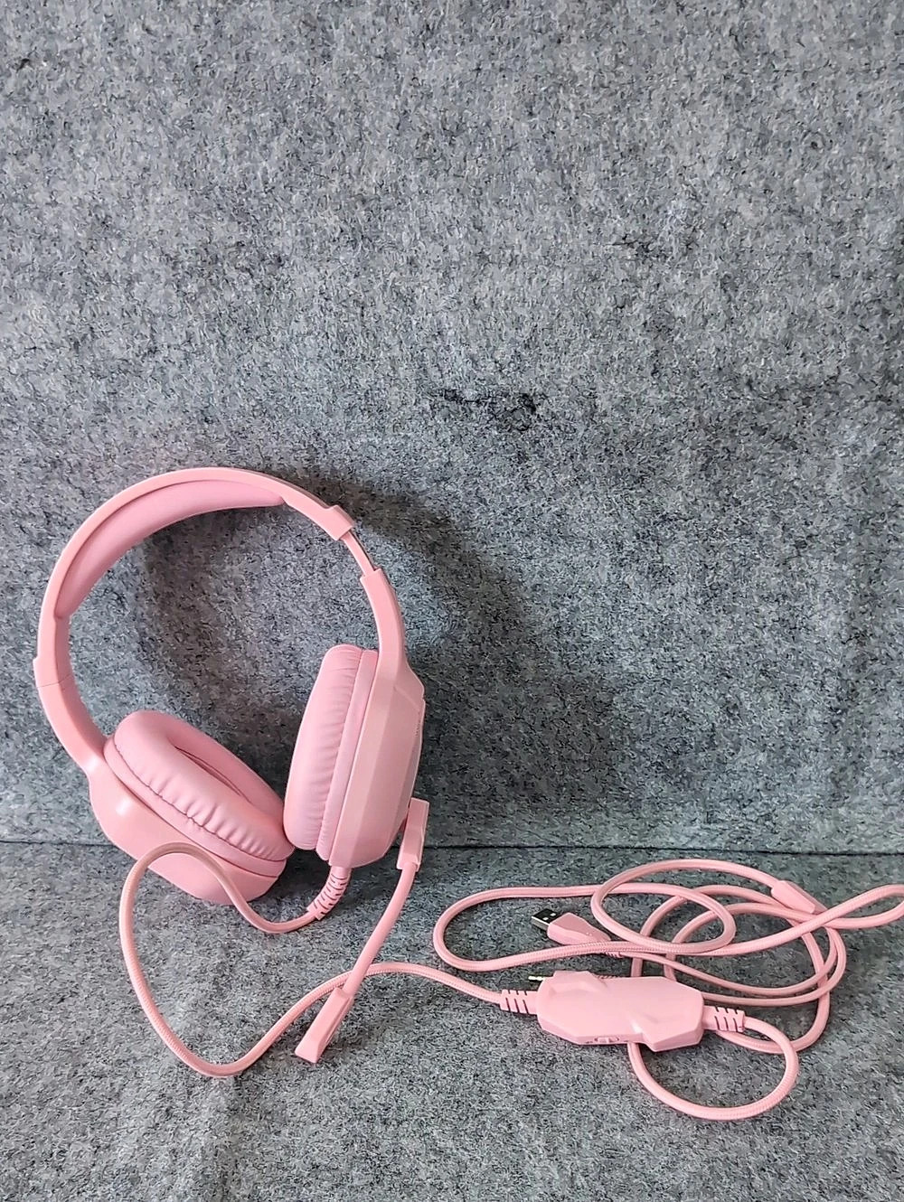 ROCCAT Elo X Stereo Gaming Headset Pink Gaming Headset